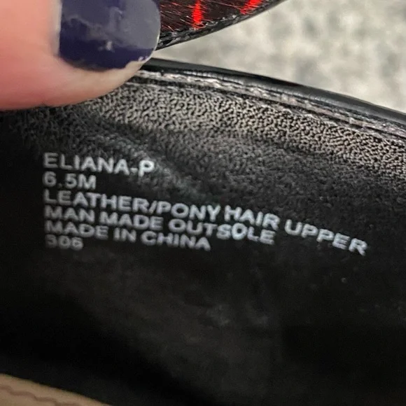 BETSEY JOHNSON Black/Red Roses Pony Hair Peep Toe Stiletto Platforms Whimsy  6.5 - Picture 9 of 17